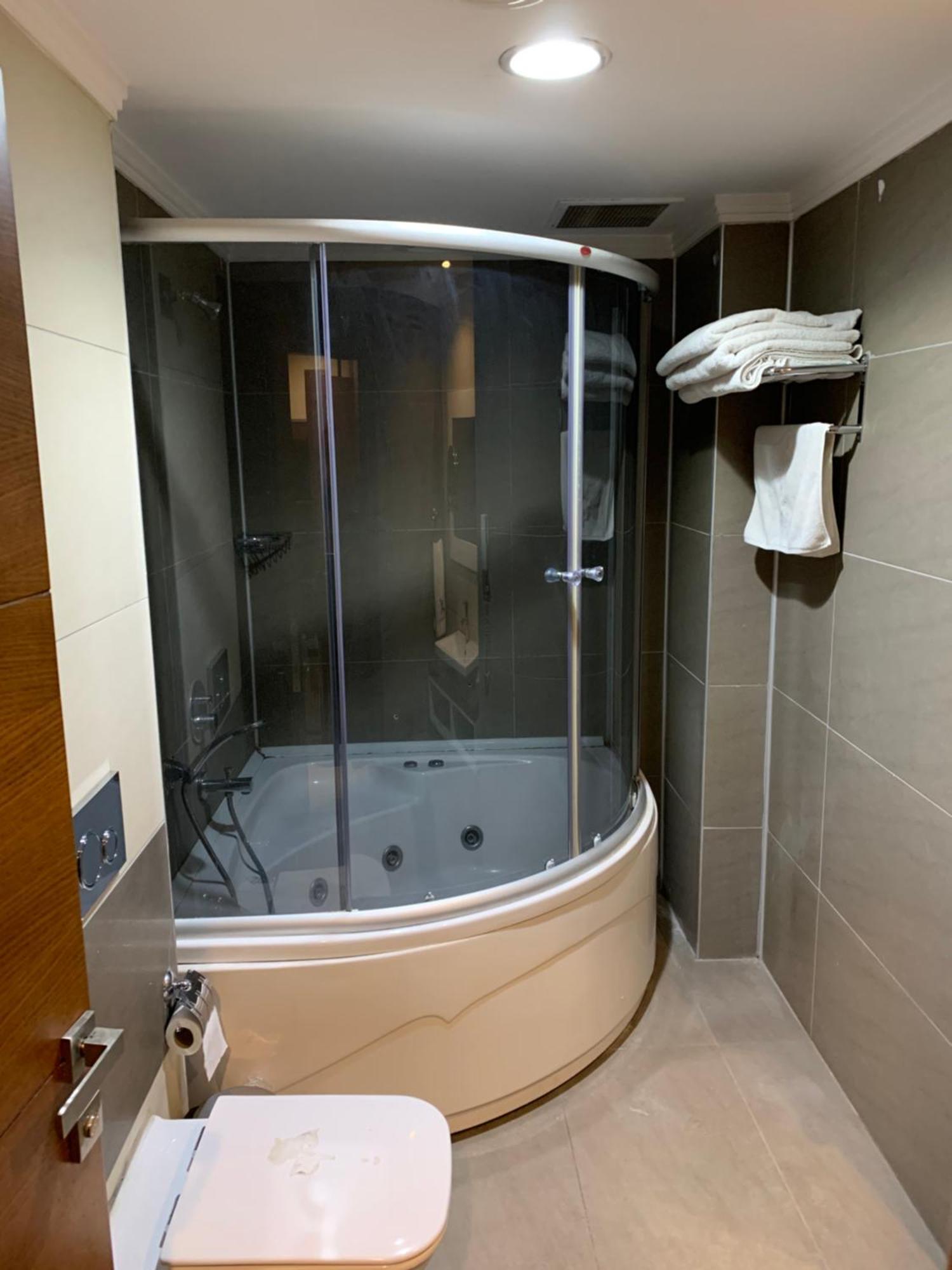 Moonlight Hotel Bostanici Luaran gambar